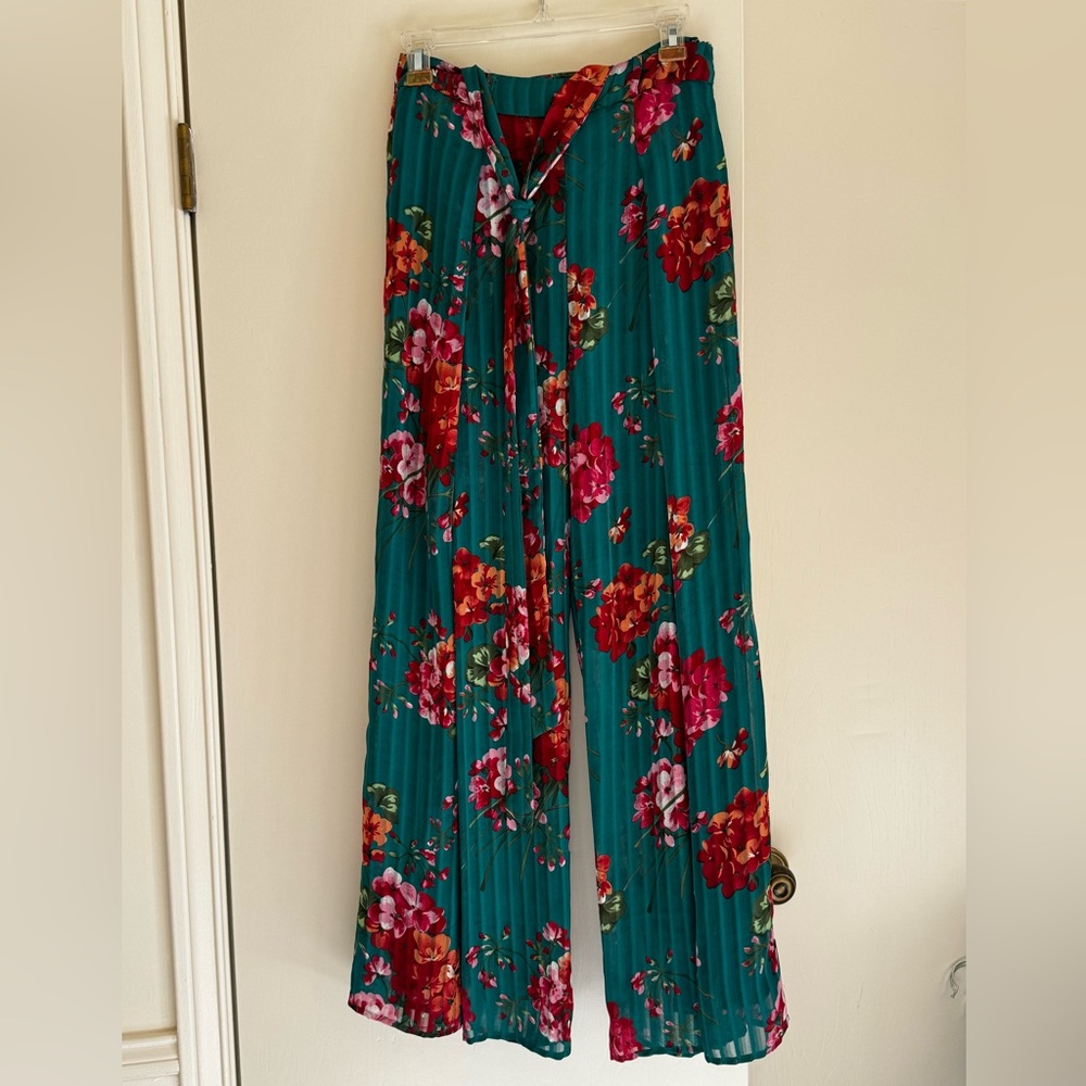 Wide Leg Floral Tie Waist Pant
